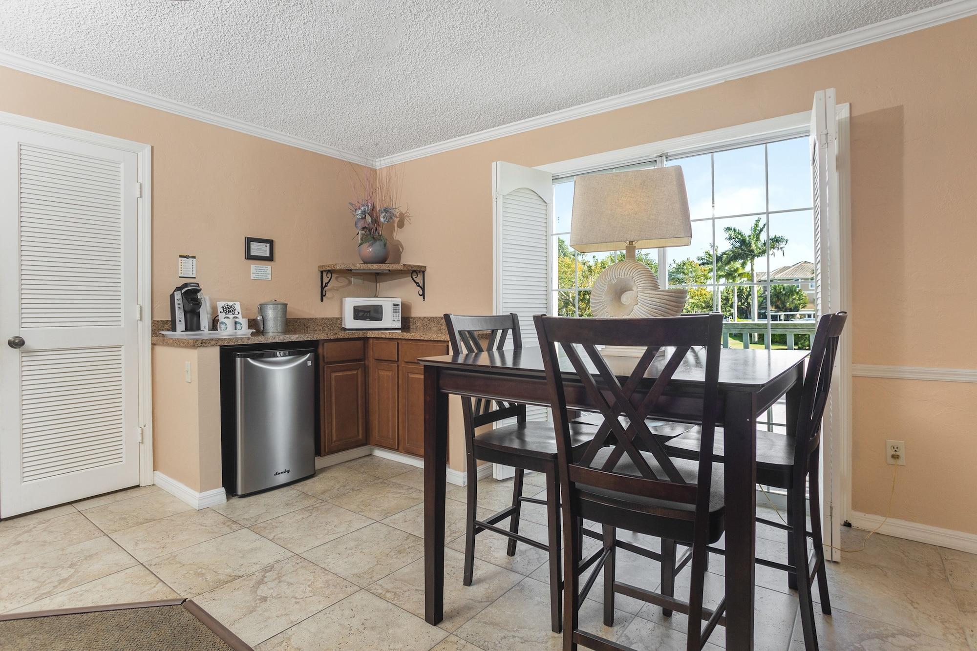 The Boathouse Motel Marco Island Exterior photo