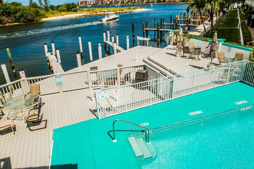 The Boathouse Motel Marco Island Exterior photo