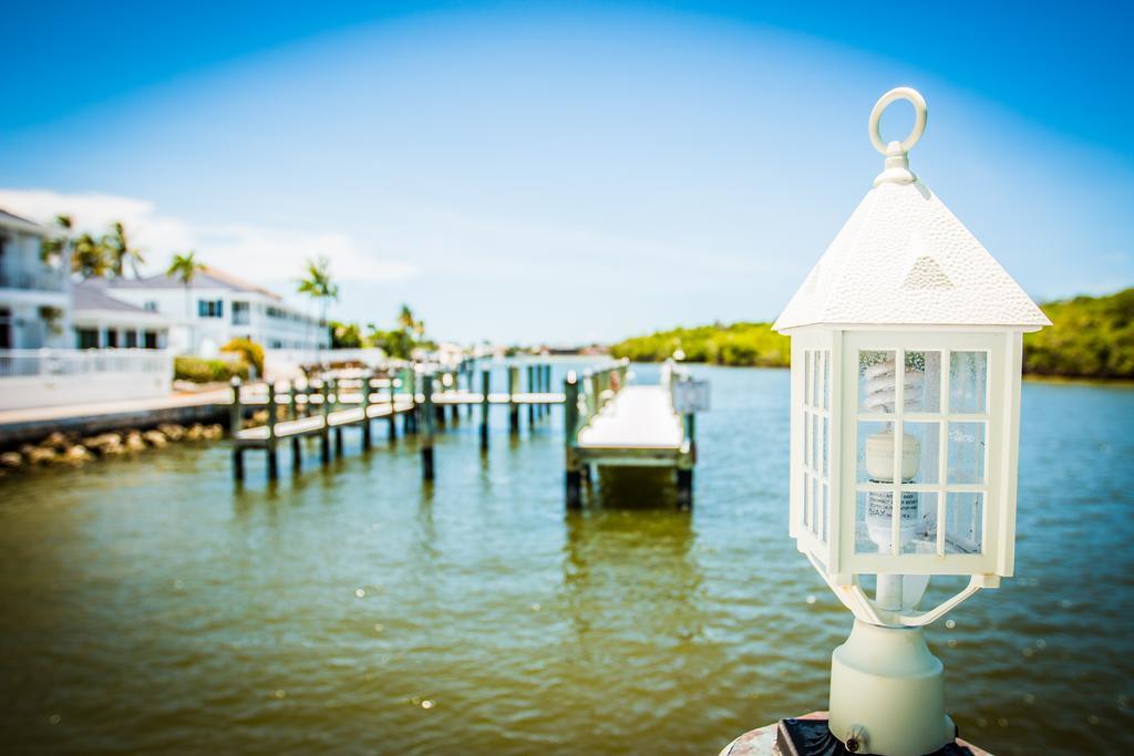 The Boathouse Motel Marco Island Exterior photo