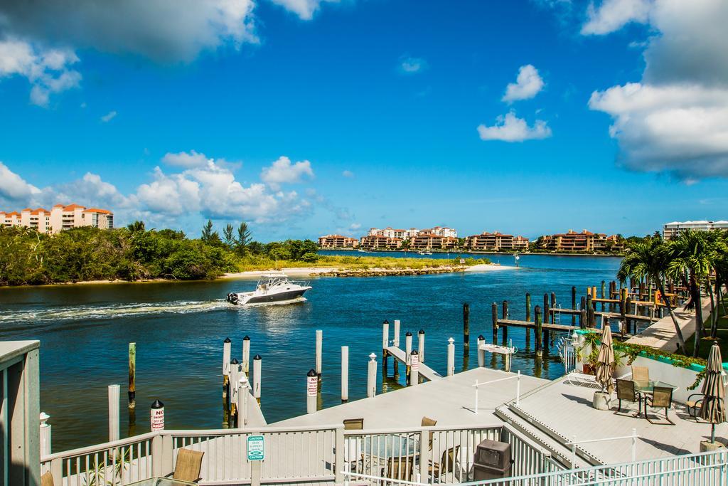 The Boathouse Motel Marco Island Exterior photo